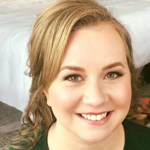 Meet your Posher, Holly